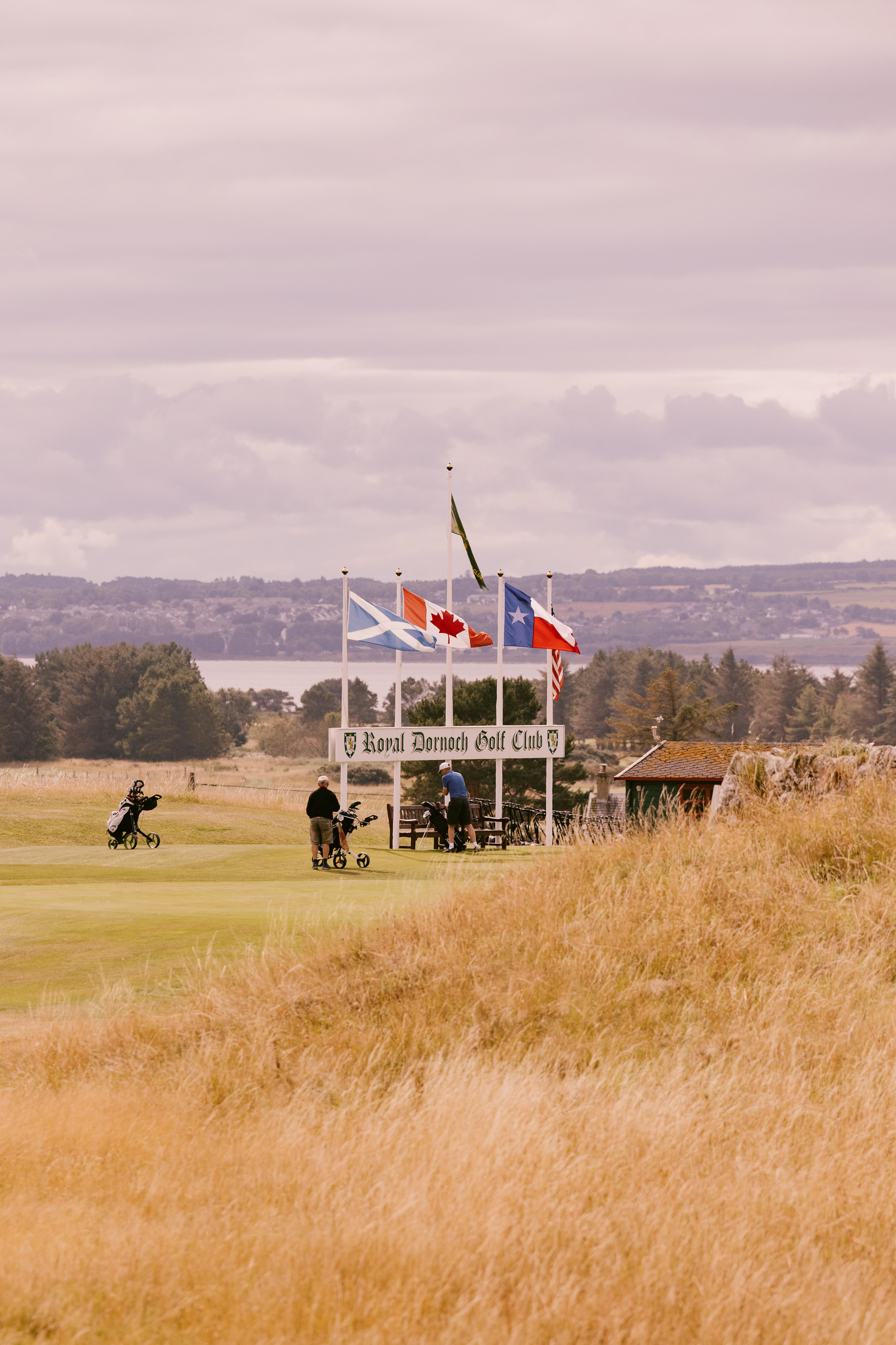 Dornoch Station Hotel Екстериор снимка Royal Cromartie Golf Club