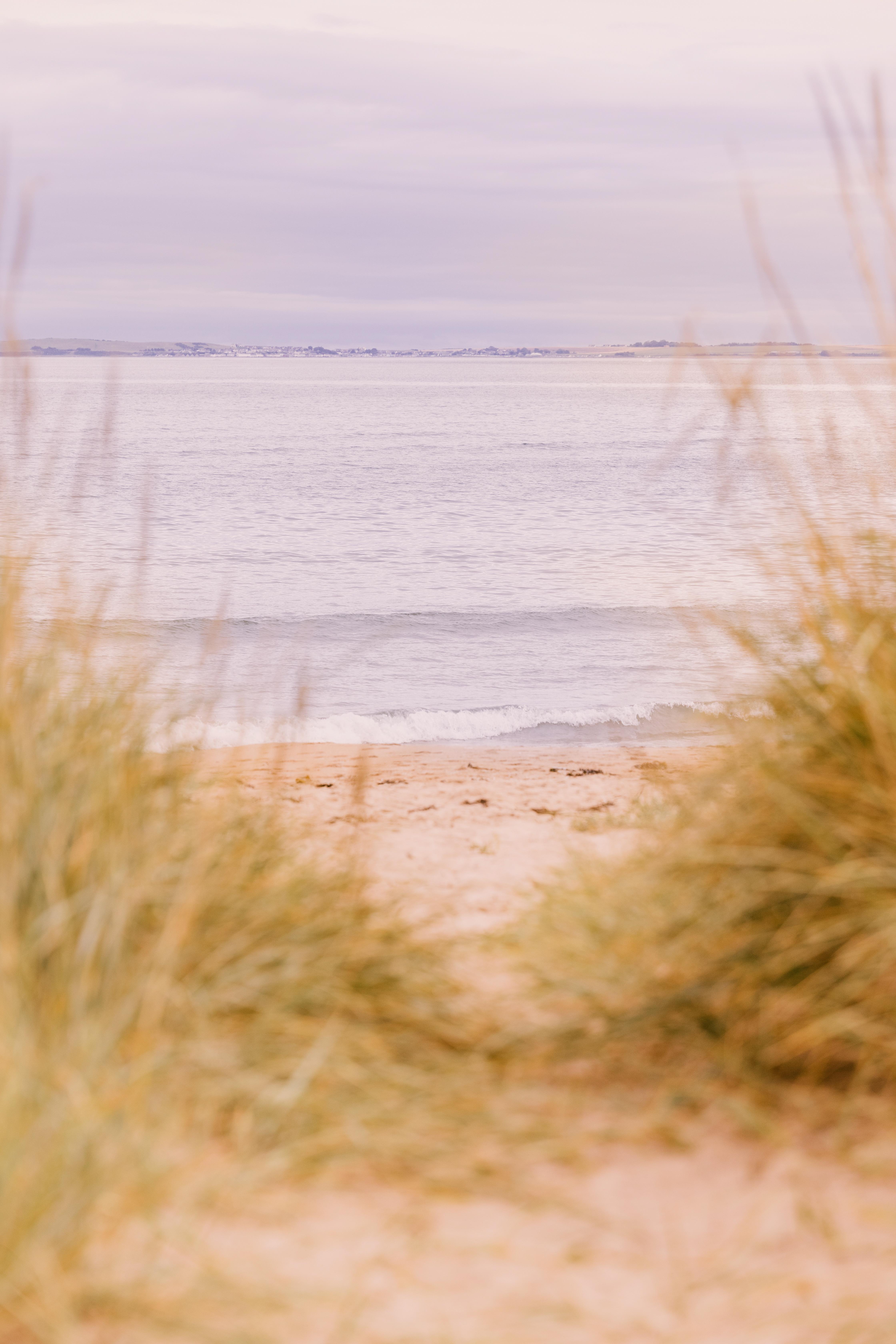 Dornoch Station Hotel Екстериор снимка The beach at the end of the path