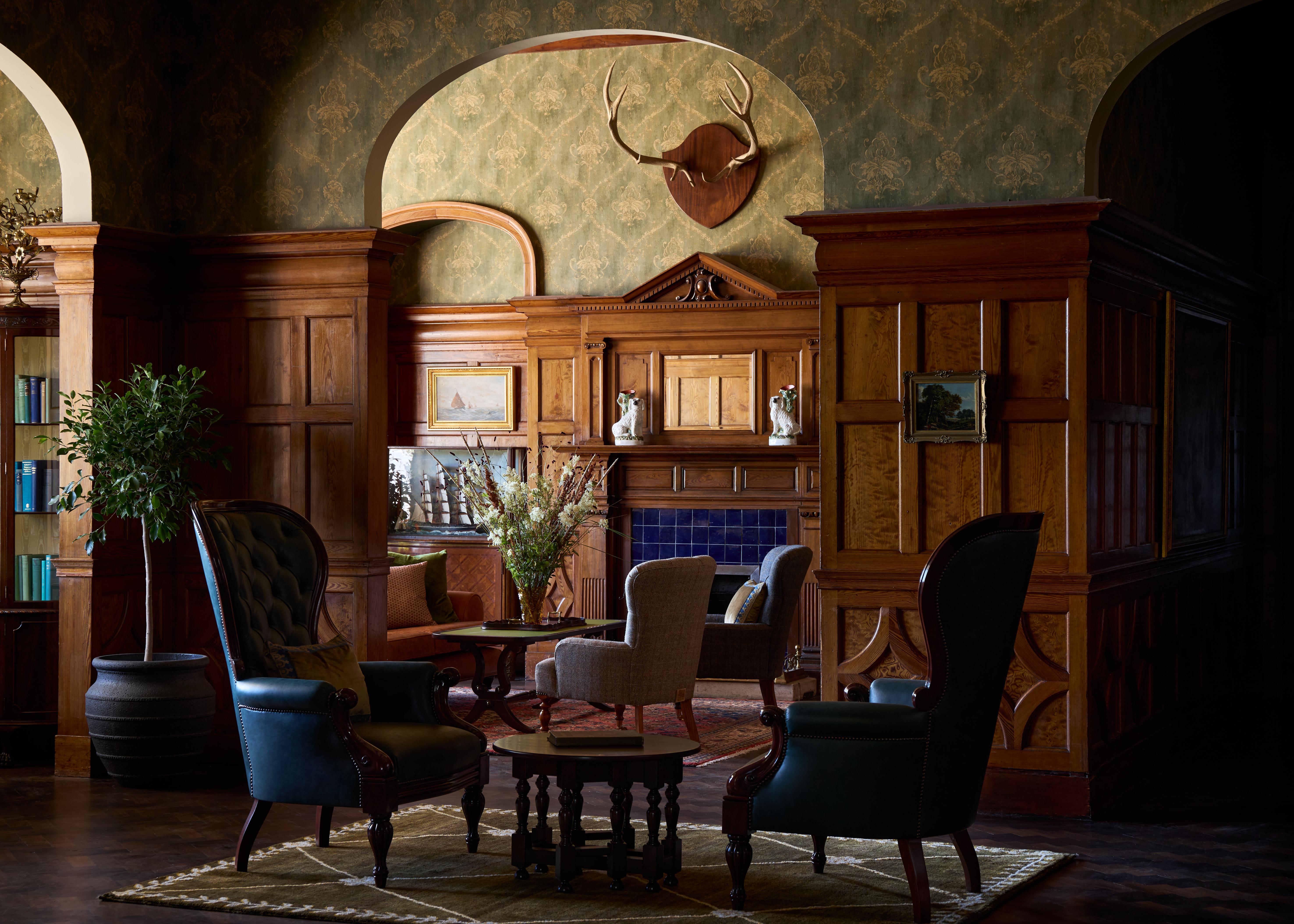 Dornoch Station Hotel Екстериор снимка The library at the hotel